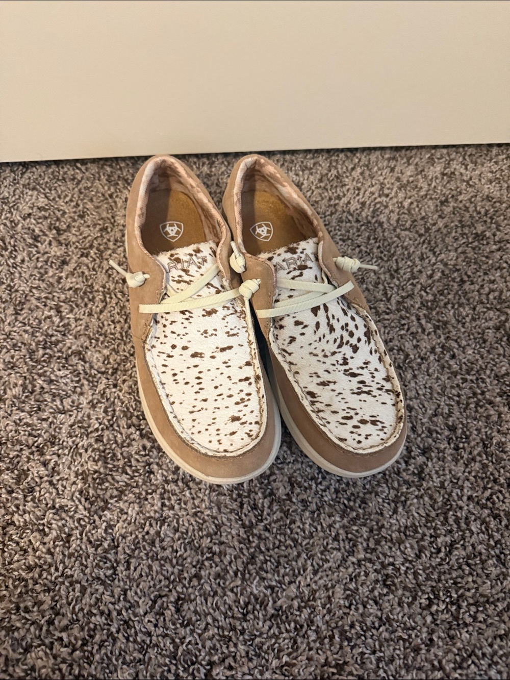 Ariat Tan & White Speckled Moccasin Sneakers